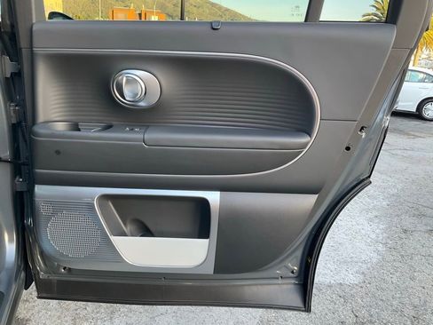 Used 2026 Hyundai Ioniq 9 Limited image 71