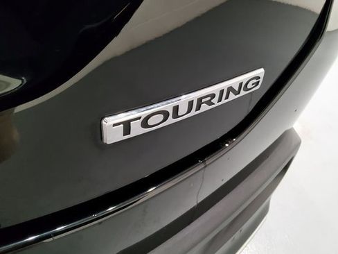 Used 2023 Honda Pilot Touring image 39