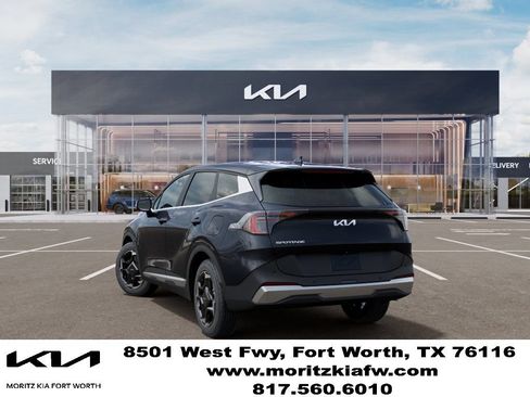 New 2026 Kia Sportage EX FWD image 4