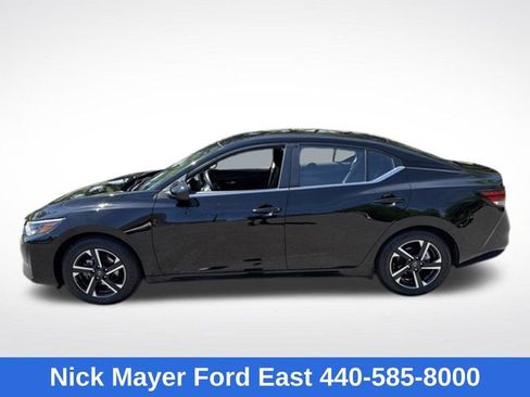 Used 2024 Nissan Sentra SV FWD image 4