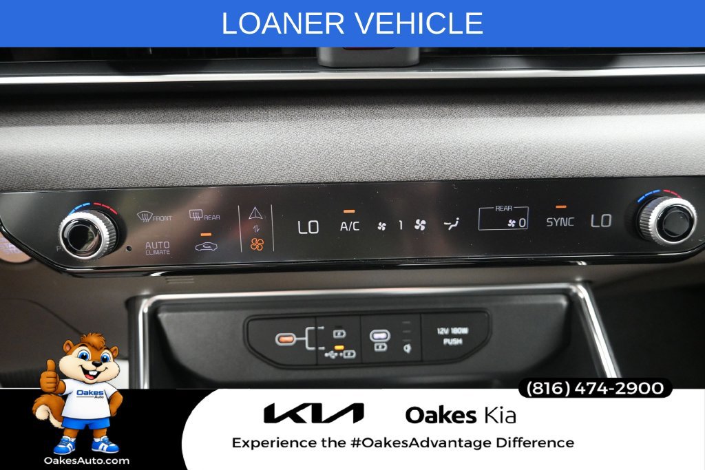 Used 2026 Kia Carnival EX FWD image 20