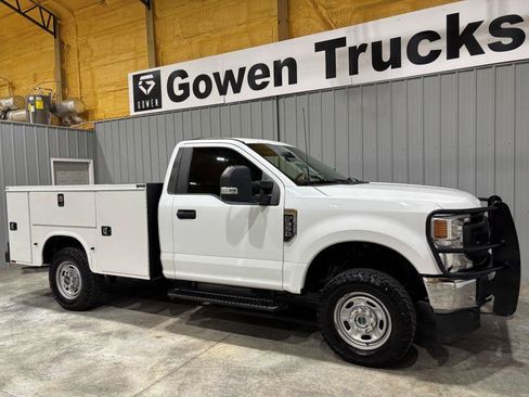 Used 2022 Ford F350 XL w/ Power Equipment Group AWD/4WD image 3
