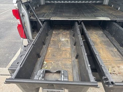 Certified 2022 Chevrolet Silverado 1500 LTZ w/ LTZ Premium Package image 25