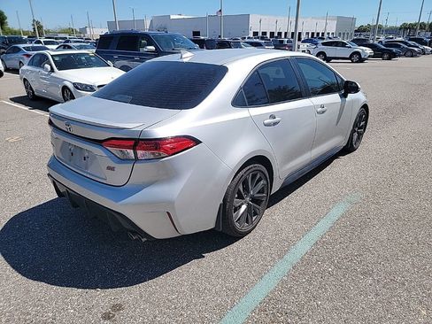 Certified 2024 Toyota Corolla SE image 3