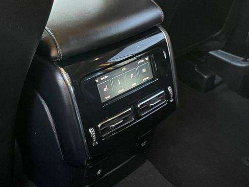 Used 2020 Lincoln Aviator Reserve w/ Equipment Group 201A image 24