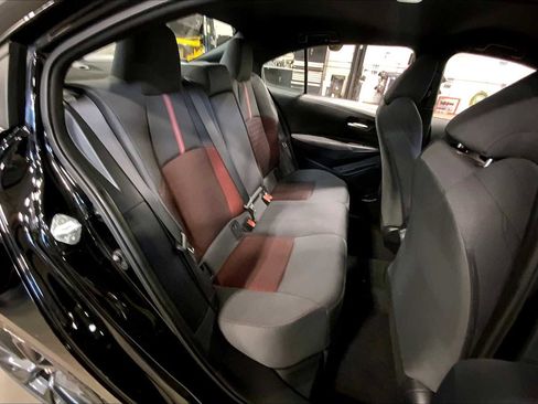 Used 2024 Toyota Corolla SE image 18