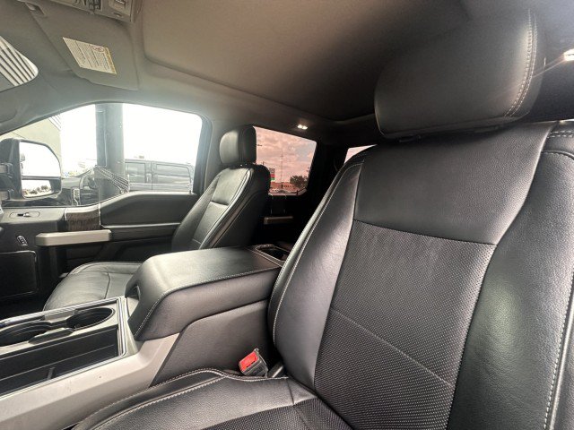 Used 2019 Ford F250 Lariat w/ Lariat Ultimate Package AWD/4WD image 11