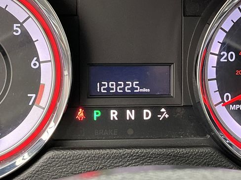 Used 2020 Dodge Grand Caravan SXT FWD image 15