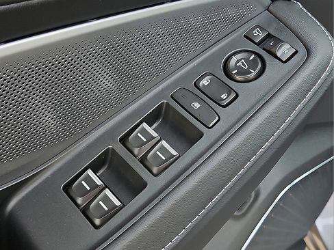 New 2026 Acura MDX FWD w/ Technology Package image 17