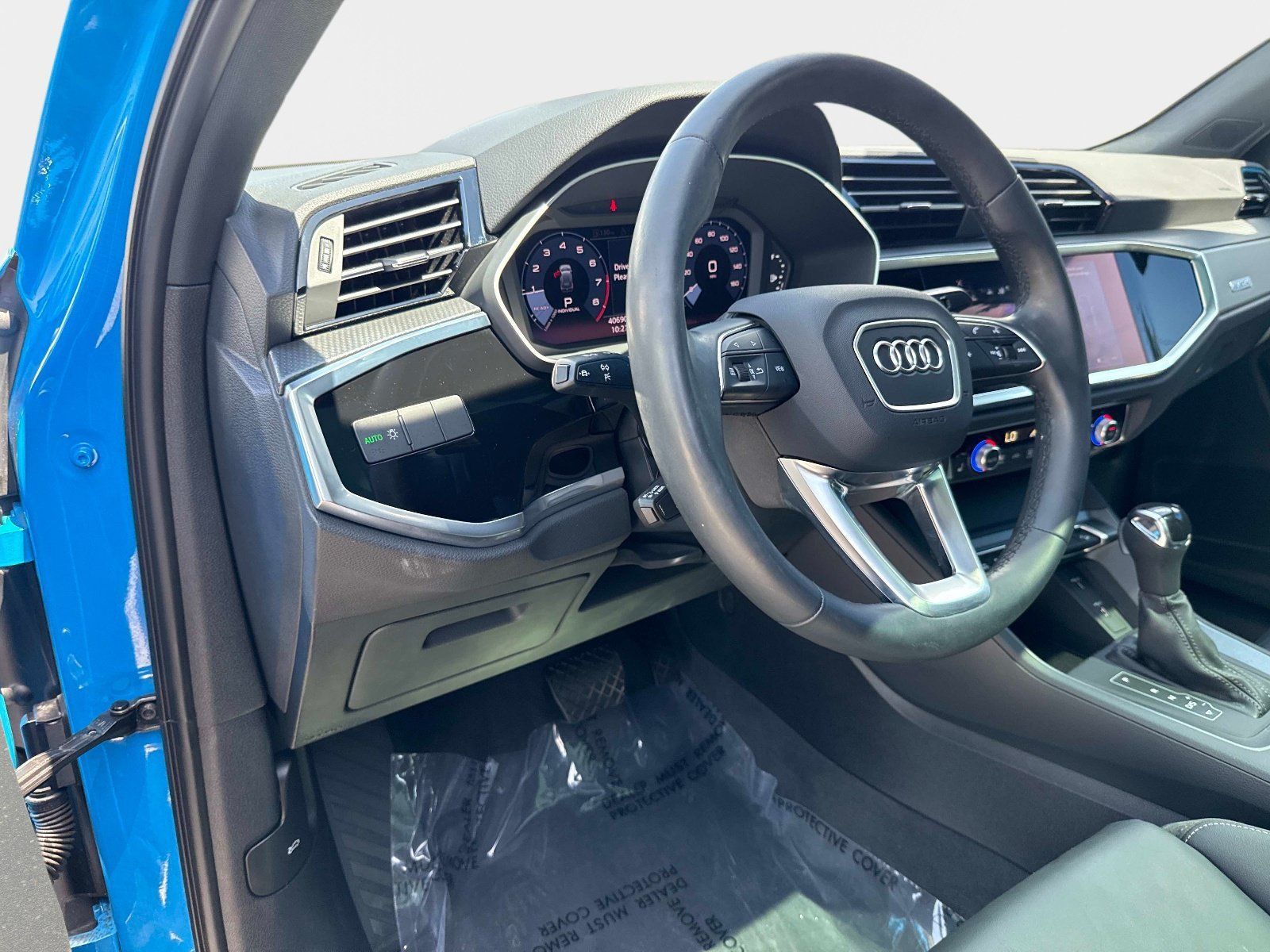 Used 2021 Audi Q3 2.0T Premium AWD/4WD image 19
