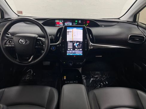 Used 2020 Toyota Prius Limited image 14
