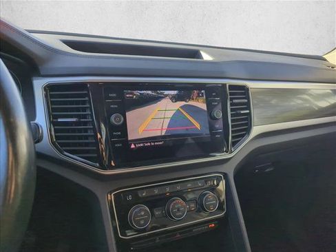 Used 2018 Volkswagen Atlas SEL image 8