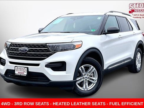 Used 2022 Ford Explorer XLT image 3
