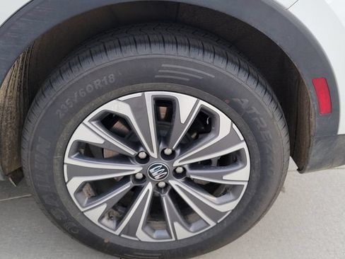 Used 2024 Buick Envision Preferred AWD/4WD image 13