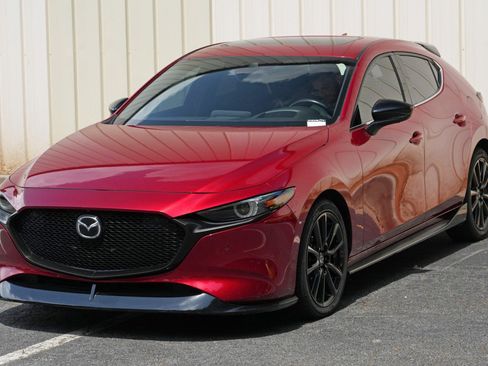 Used 2023 MAZDA MAZDA3 Hatchback w/Premium Plus Pkg AWD/4WD image 46