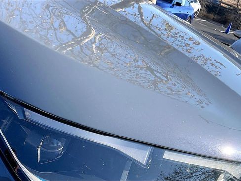 Used 2023 BMW iX xDrive50 w/ Premium Package image 32