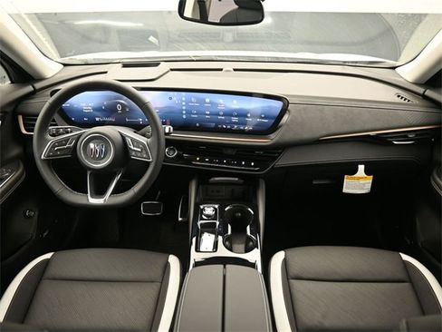 Used 2025 Buick Envision Sport Touring AWD/4WD image 12