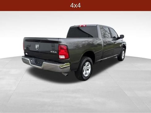 Used 2021 RAM 1500 Classic SLT AWD/4WD image 7