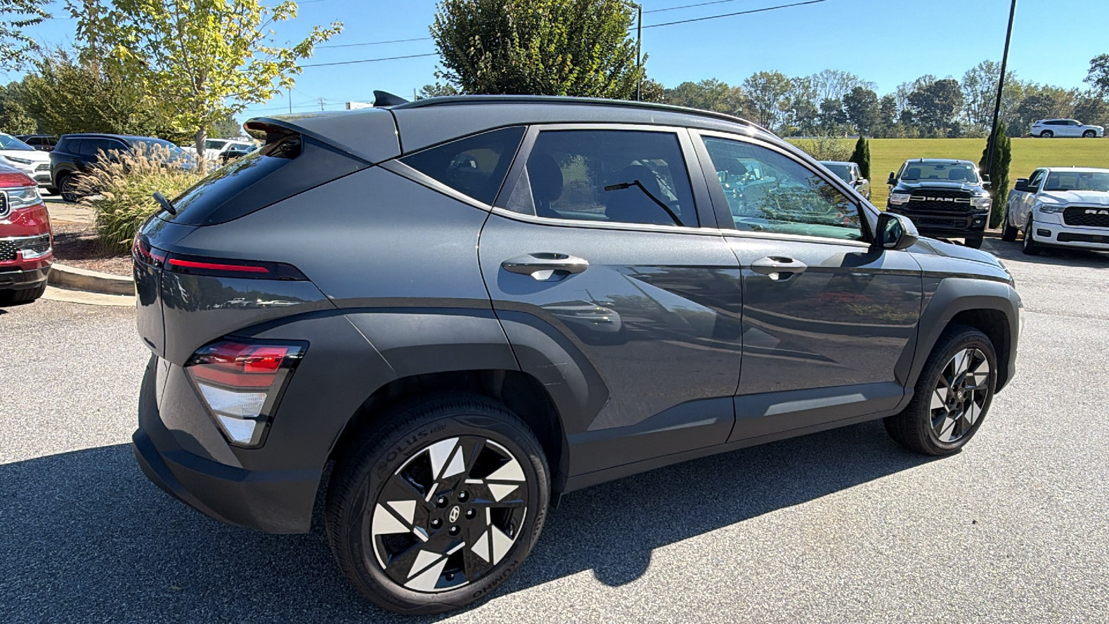 Used 2025 Hyundai Kona SEL AWD/4WD image 8