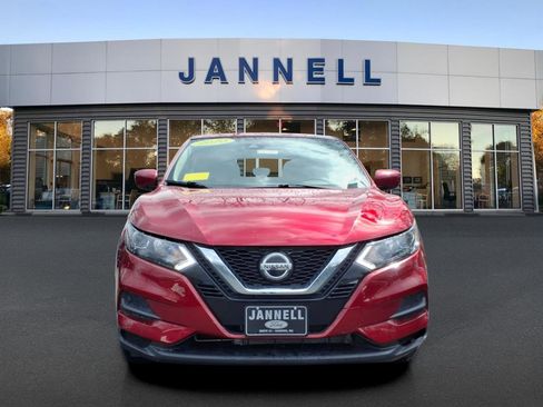 Used 2020 Nissan Rogue Sport S w/ Appearance Package AWD/4WD image 2