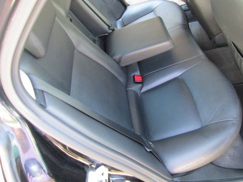 Used 2008 Saab 9-3 2.0T w/ Moonroof Package FWD image 37