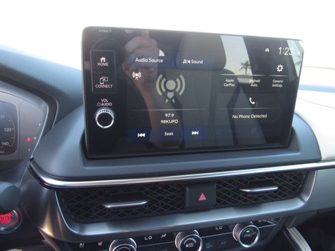 Certified 2025 Acura ADX A-Spec FWD image 21