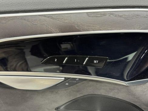 Used 2019 Audi A8 L 3.0T image 24