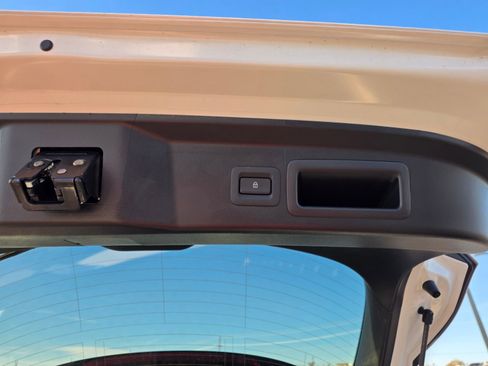 New 2026 MAZDA CX-30 AWD 2.5 S image 32