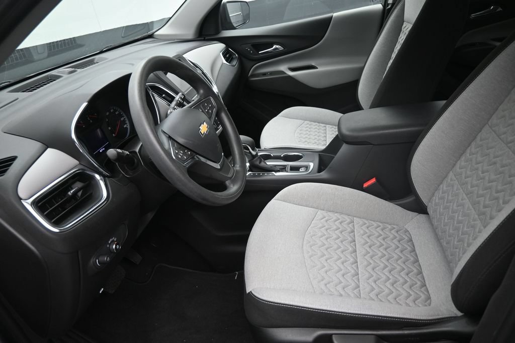 Used 2024 Chevrolet Equinox LS FWD image 12