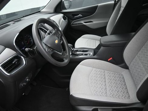 Used 2024 Chevrolet Equinox LS FWD image 12