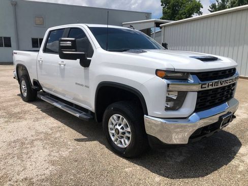 Used 2023 Chevrolet Silverado 2500 LT AWD/4WD image 1
