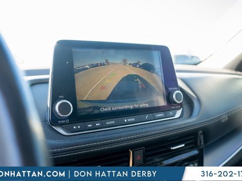 Used 2023 Nissan Rogue SV w/ SV Premium Package image 8