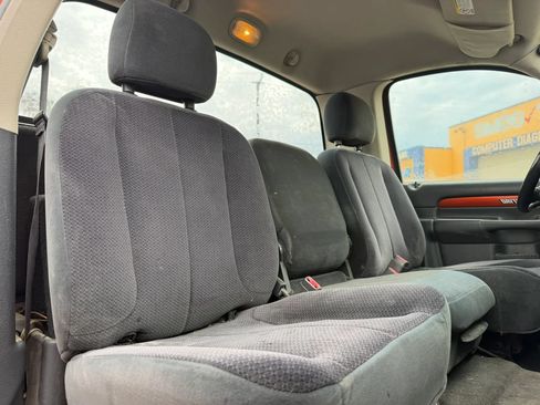 Used 2005 Dodge Ram 1500 Truck SLT w/ Daytona Edition Group RWD image 13