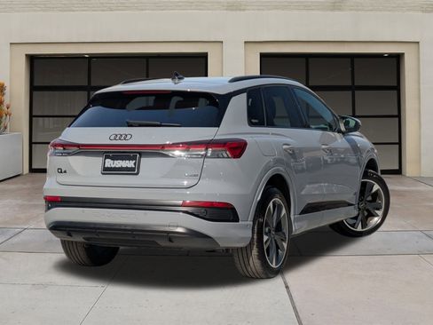 Used 2023 Audi Q4 e-tron Prestige image 4