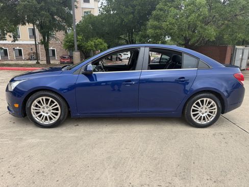 Used 2012 Chevrolet Cruze Eco FWD image 4