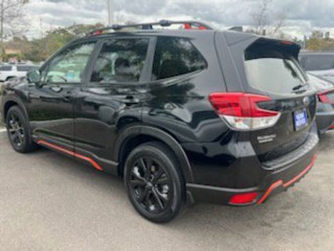 Used 2023 Subaru Forester Sport image 6