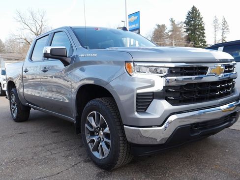 New 2026 Chevrolet Silverado 1500 LT image 2