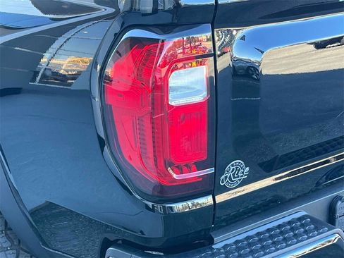 New 2026 GMC Canyon AT4X image 10