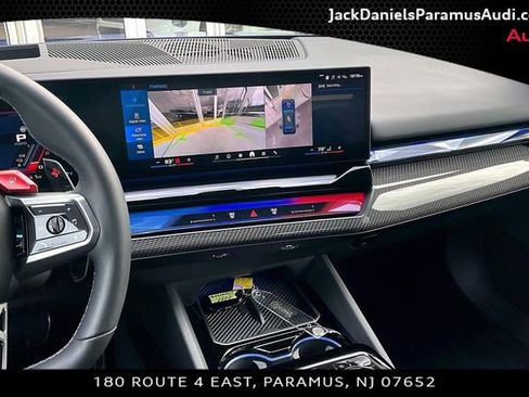 Used 2025 BMW M5 w/ Carbon Package image 6