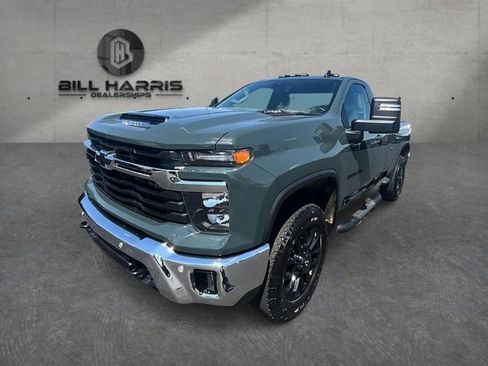 Used 2025 Chevrolet Silverado 2500 LT AWD/4WD image 1