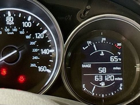 Used 2017 MAZDA CX-5 Touring w/ Preferred Equipment Package AWD/4WD image 11