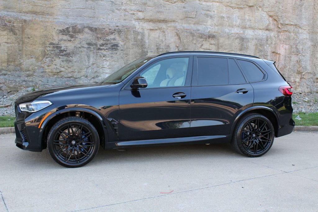 Used 2021 BMW X5 M w/ Competition Package AWD/4WD image 3