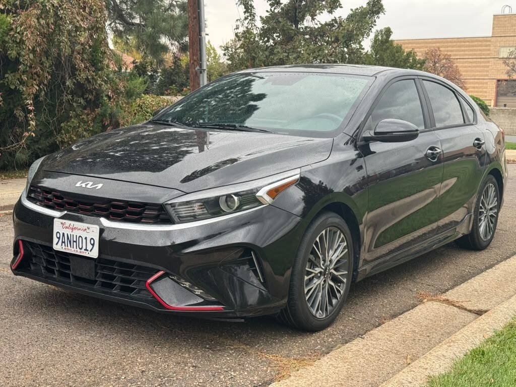 Used 2022 Kia Forte GT-Line w/ GT-Line Technology Package FWD image 6