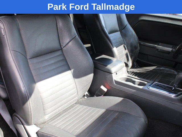 Used 2012 Dodge Challenger R/T RWD image 21