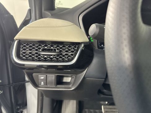 Used 2025 Acura ADX A-Spec AWD/4WD image 16
