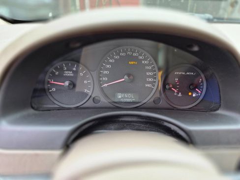 Used 2005 Chevrolet Malibu LS w/ Preferred Equipment Group FWD image 14