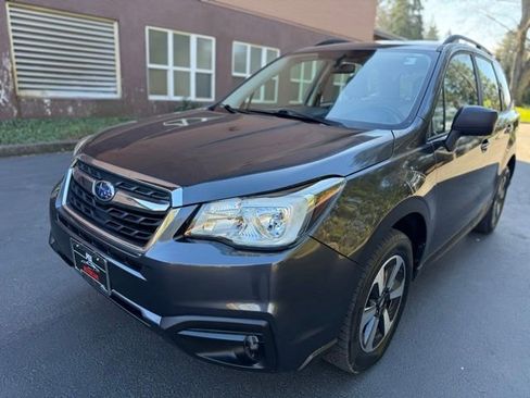 Used 2017 Subaru Forester 2.5i w/ Alloy Wheel Package image 1