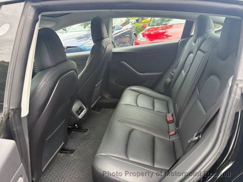 Used 2019 Tesla Model 3 Standard Range Plus RWD image 18