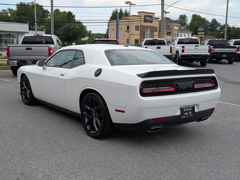 Used 2022 Dodge Challenger GT w/ Blacktop Package RWD image 3