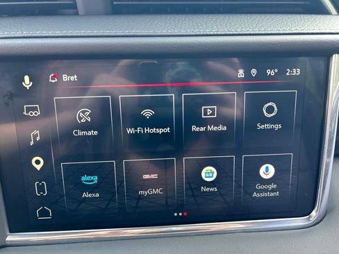 Used 2024 GMC Yukon XL Denali w/ Advanced Technology Package AWD/4WD image 34